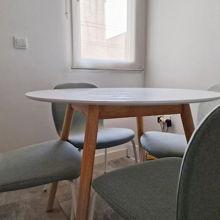 マドリードSan Buenaventura Vistillas Apartamento Para Dosアパートメント エクステリア 写真