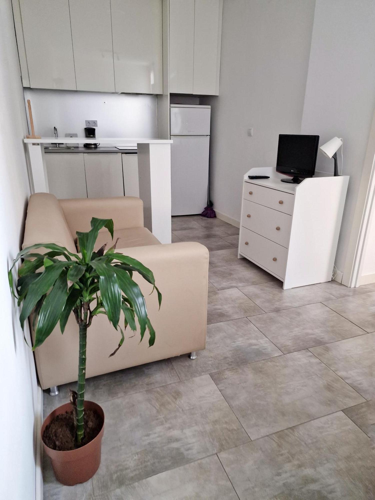 マドリードSan Buenaventura Vistillas Apartamento Para Dosアパートメント エクステリア 写真