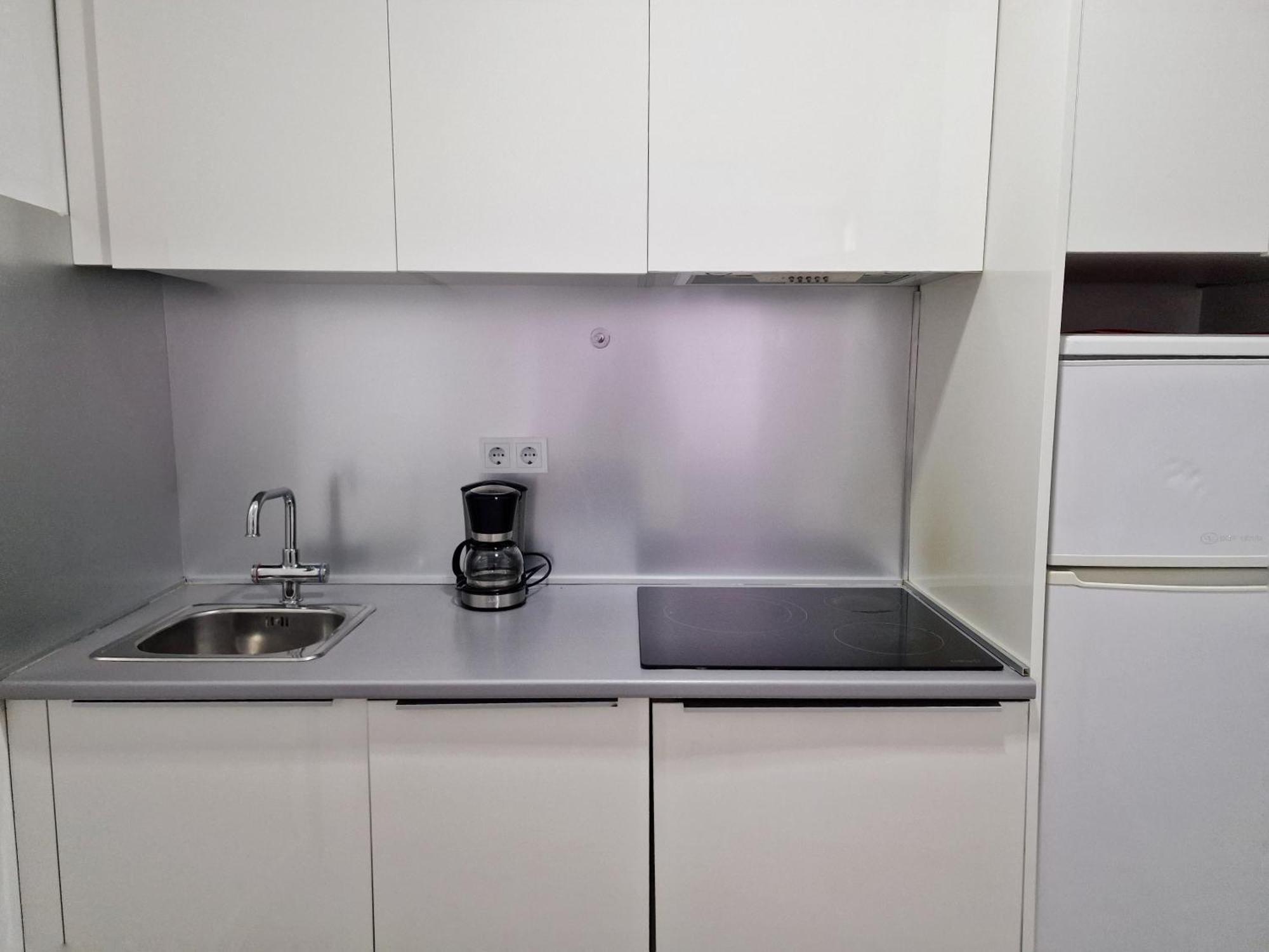 マドリードSan Buenaventura Vistillas Apartamento Para Dosアパートメント エクステリア 写真