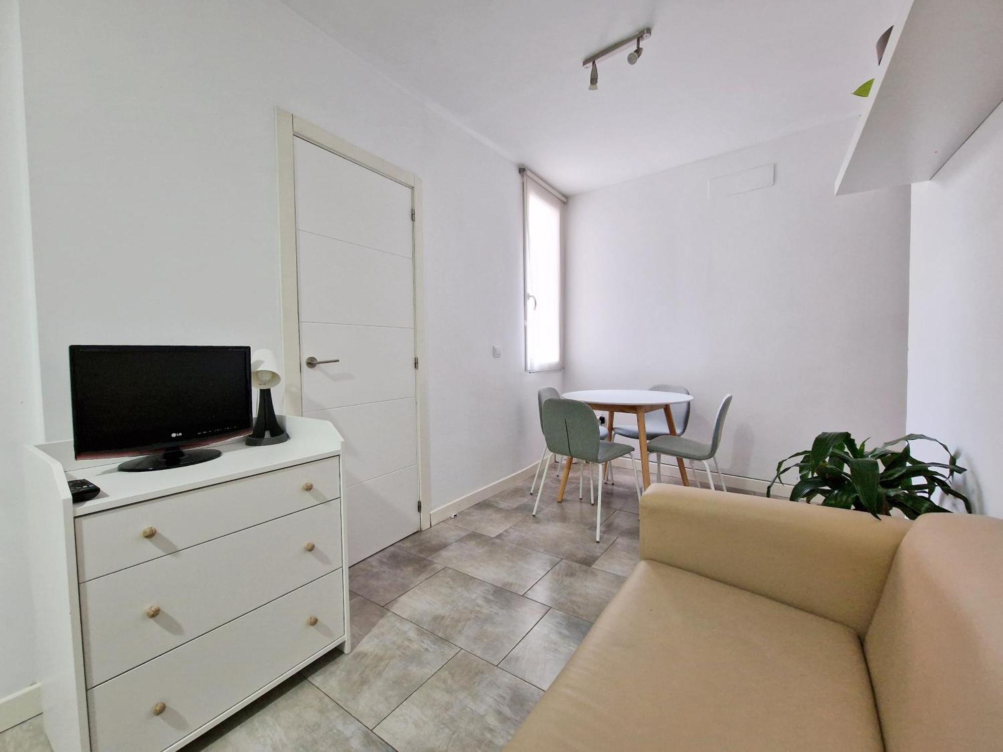 マドリードSan Buenaventura Vistillas Apartamento Para Dosアパートメント エクステリア 写真