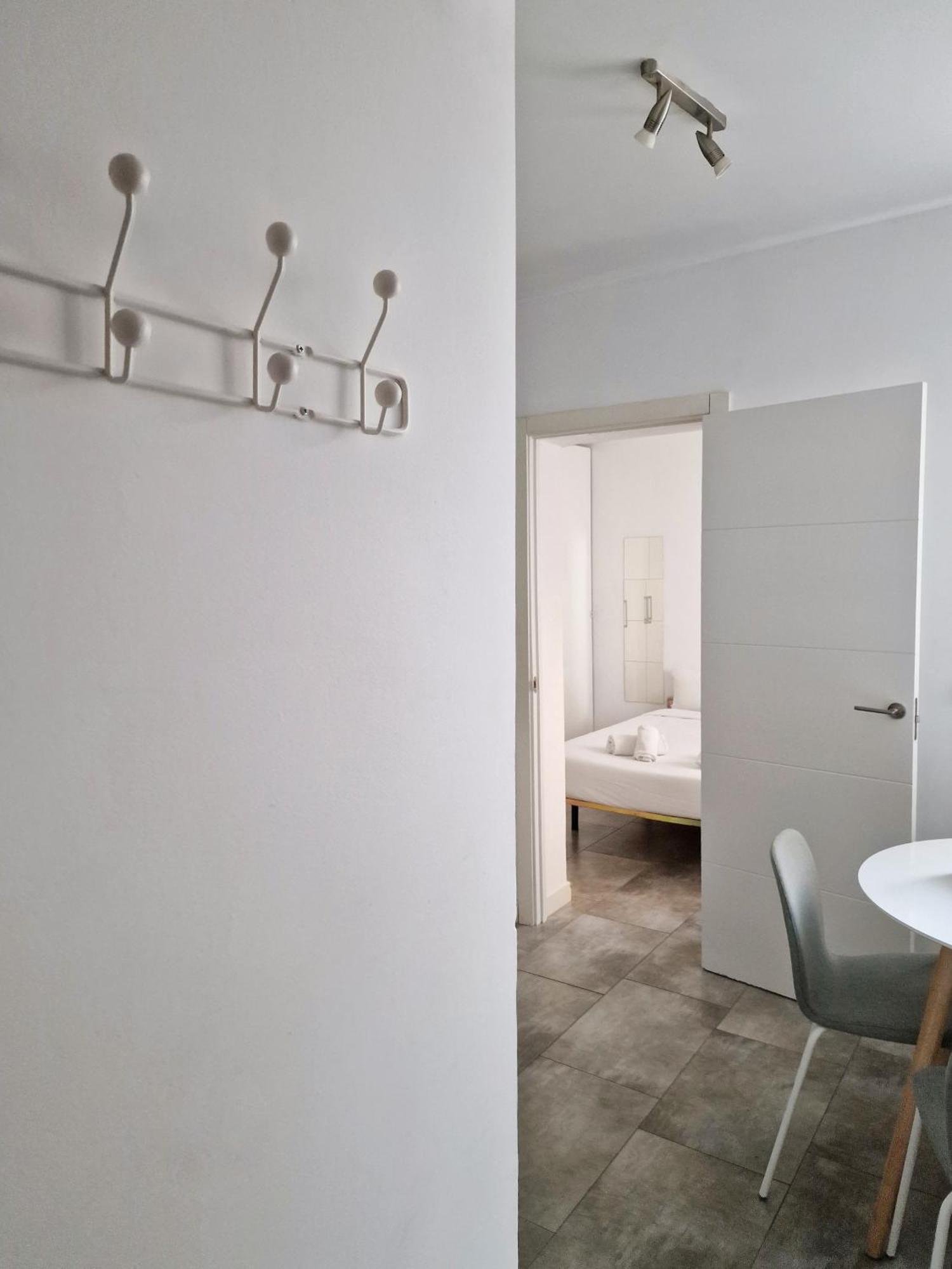 マドリードSan Buenaventura Vistillas Apartamento Para Dosアパートメント エクステリア 写真